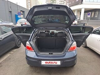 2010 Opel Astra H Рестайлинг, серый, 750000 рублей, вид 4
