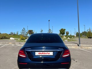 2017 Mercedes-Benz E-Класс 220 d V (W213, S213, C238), синий, 3400000 рублей, вид 5