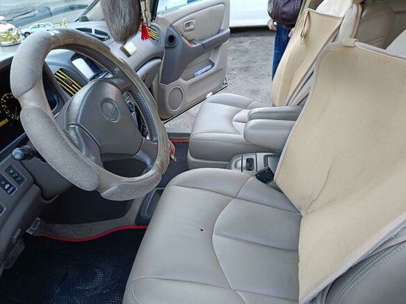 2000 Lexus RX 300 I, жёлтый, 780000 рублей - вид 9