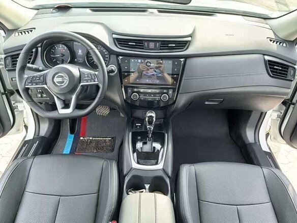 2023 Nissan X-Trail III Рестайлинг, белый, 1740000 рублей - вид 7