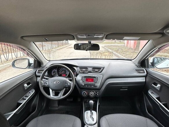 2012 Kia Rio 4-speed III, белый - вид 15