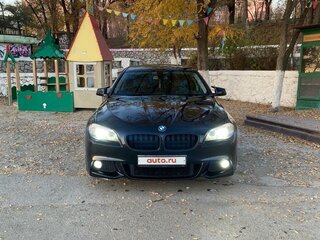2013 BMW 5 серии 520i VI (F10/F11/F07), чёрный, 2350000 рублей, вид 2