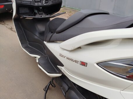 2013 Suzuki Burgman (SkyWave) 400, белый, 350000 рублей, вид 1