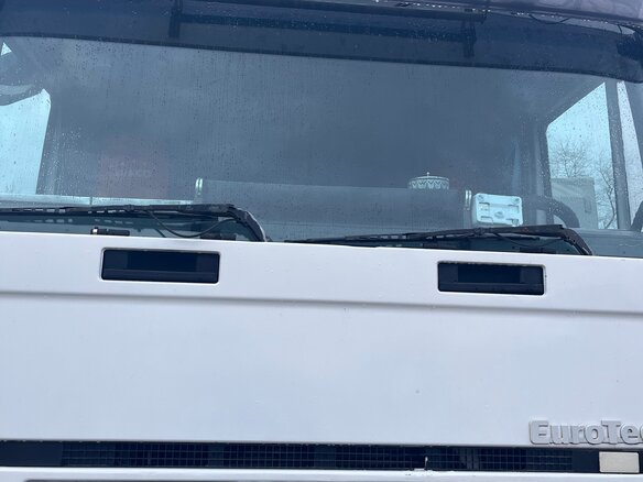 1996 Iveco EuroTech, белый, 550000 рублей - вид 5