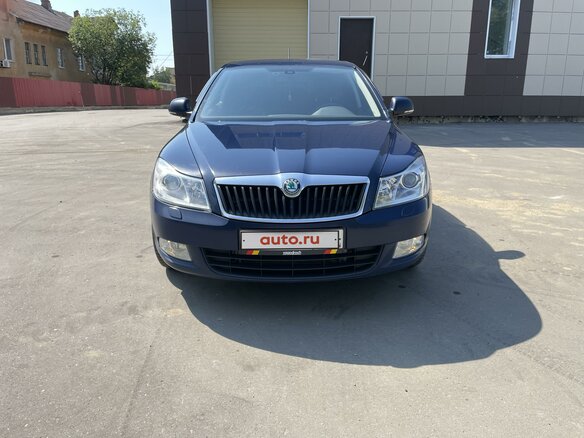 2012 Skoda Octavia II (A5) Рестайлинг, синий, 800000 рублей - вид 3