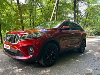 2020 Kia Sorento III Prime Рестайлинг, красный, 1700000 рублей, вид 1