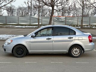 2007 Hyundai Verna II, серебристый, 440000 рублей, вид 5