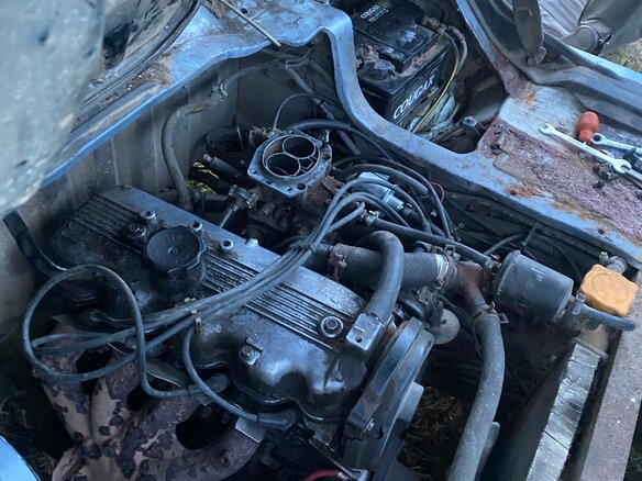 1988 Mitsubishi Delica III, голубой, 100000 рублей - вид 6