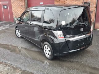 2014 Honda Freed I Рестайлинг, чёрный, 1230000 рублей, вид 5