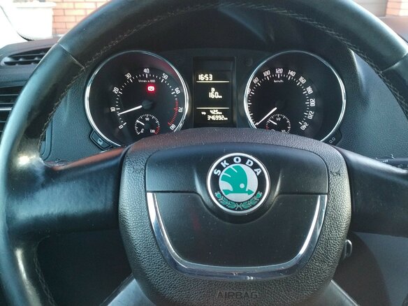 2012 Skoda Yeti I, серый, 740000 рублей - вид 7