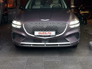 2022 Genesis GV70 I, пурпурный, 6850000 рублей, вид 4