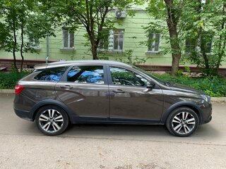 2021 Lada (ВАЗ) Vesta SW Cross I, коричневый, 1050000 рублей, вид 2