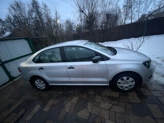 2010 Volkswagen Polo V, серый, 1000000 рублей, вид 2