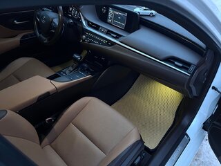 2020 Lexus ES 200 VII, белый, 4150000 рублей, вид 5