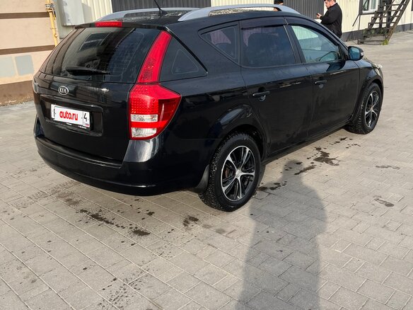 2012 Kia Ceed I Рестайлинг, чёрный, 850000 рублей - вид 3