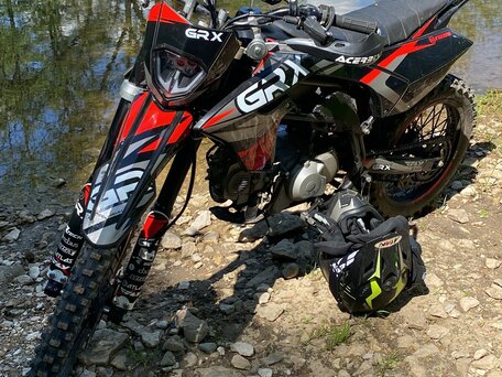 2023 GR GR-X, красный, 95000 рублей, вид 5