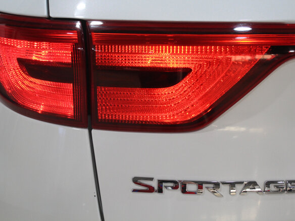 2017 Kia Sportage IV, белый - вид 7