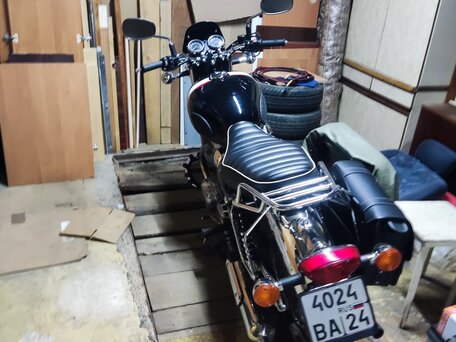2022 Kawasaki W 800, чёрный, 800000 рублей, вид 4