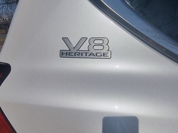 2021 Lexus LX 570 III Рестайлинг 2, белый, 10100000 рублей - вид 6