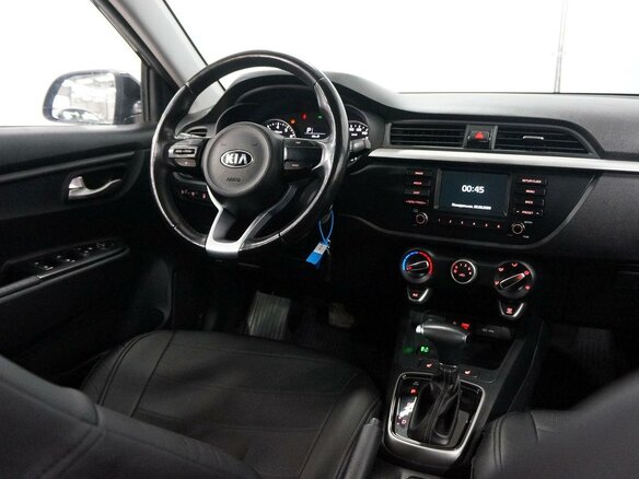 2019 Kia Rio IV, чёрный - вид 13