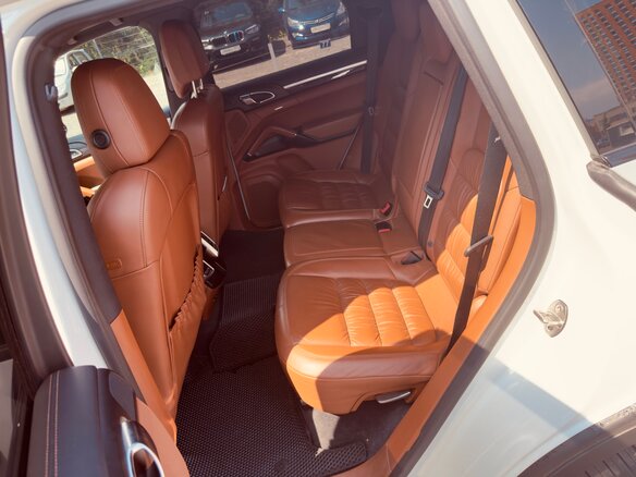 2015 Porsche Cayenne Diesel II Рестайлинг (958), белый, 4700000 рублей - вид 15