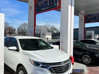 2021 Chevrolet Equinox III, белый, 1850000 рублей, вид 1