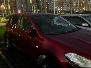 2013 Nissan Qashqai I Рестайлинг, красный, 1400000 рублей, вид 4