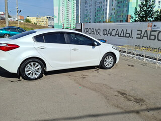 2013 Kia Cerato III, белый, 980000 рублей, вид 2