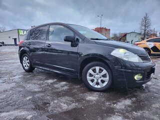 2011 Nissan Tiida I Рестайлинг, чёрный, 660000 рублей, вид 3