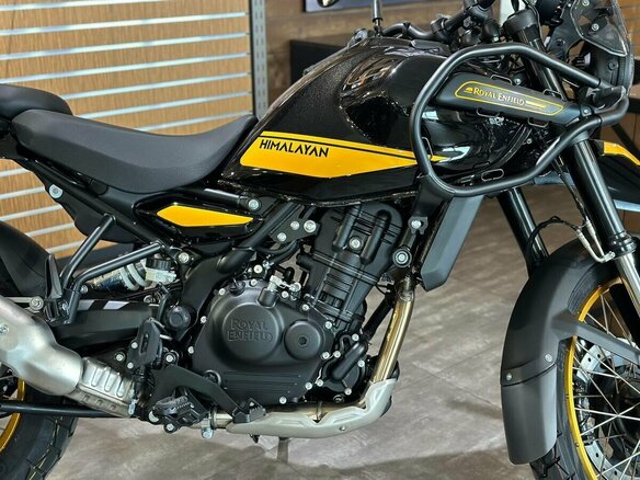 2025 Royal Enfield Himalayan, чёрный, 599000 рублей - вид 10