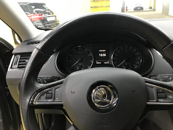 2013 Skoda Octavia III (A7), чёрный, 1200000 рублей - вид 23