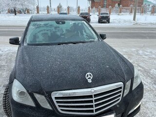 2012 Mercedes-Benz E-Класс 200 7G-Tronic IV (W212, S212, C207), чёрный, 1550000 рублей, вид 2