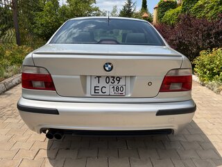 2002 BMW 5 серии 530i IV (E39) Рестайлинг, серебристый, 2290000 рублей, вид 5