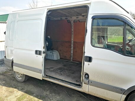2001 Renault Master, белый, 700000 рублей, вид 5