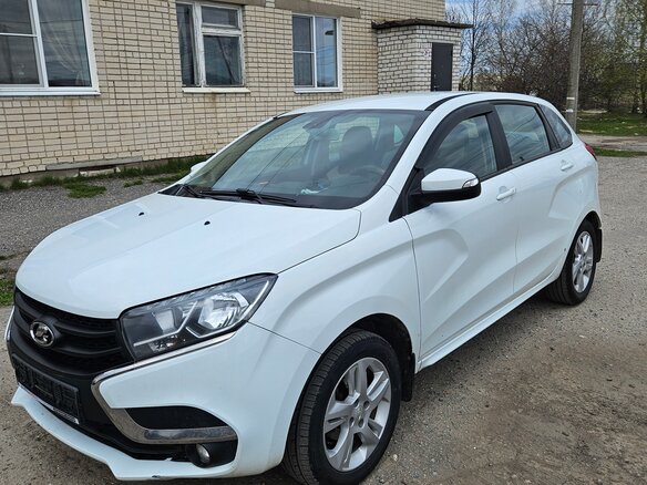 2018 Lada (ВАЗ) XRAY I, белый, 720000 рублей