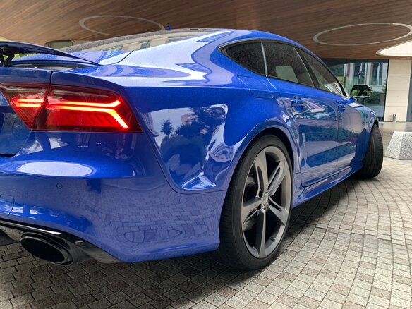 2015 Audi RS 7 I (4G) Рестайлинг, синий - вид 5