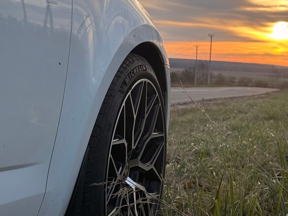 2019 Skoda Octavia III (A7) Рестайлинг, белый, 2390000 рублей - вид 10
