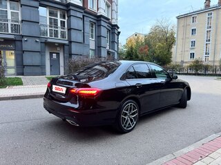 2021 Mercedes-Benz E-Класс 200 V (W213, S213, C238) Рестайлинг, чёрный, 4000000 рублей, вид 2