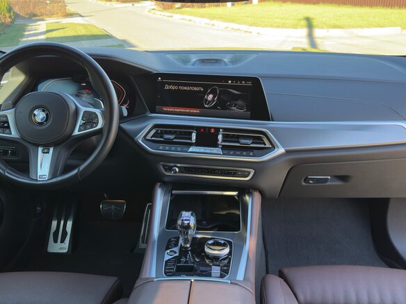 2020 BMW X6 30d III (G06), красный, 8009009 рублей - вид 6