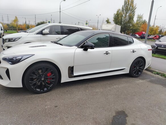 2018 Kia Stinger I, белый, 1820000 рублей - вид 10