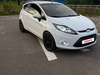 2009 Ford Fiesta Mk6, белый, 370000 рублей, вид 2