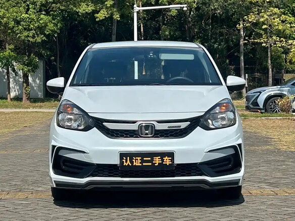 2022 Honda Fit IV Рестайлинг, белый, 1452069 рублей - вид 1