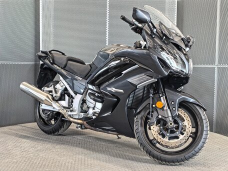 2016 Yamaha FJR1300, серый, 1177000 рублей, вид 2