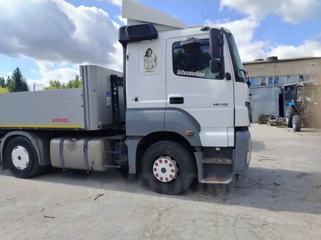 2011 Mercedes-Benz Axor, белый, 1600000 рублей, вид 2