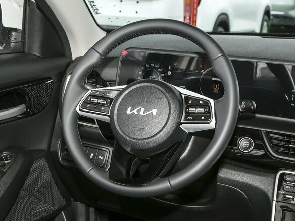 2026 Kia Seltos I Рестайлинг, белый, 2300000 рублей - вид 9