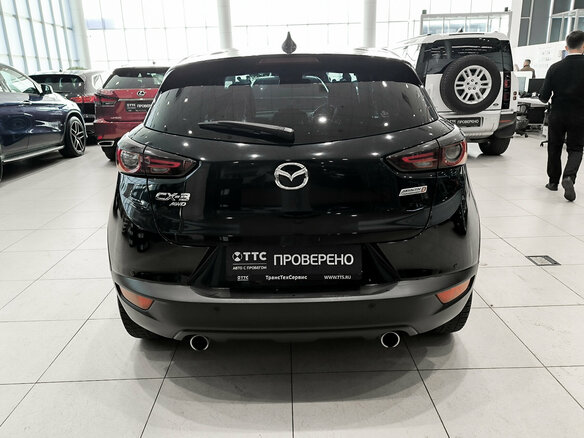 2018 Mazda CX-3 I Рестайлинг, чёрный, 1750000 рублей - вид 5