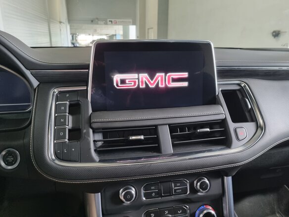 2023 GMC Yukon V, чёрный, 10300000 рублей - вид 27
