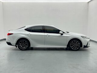2025 Toyota Camry IX (XV80) China Market, белый, 4377700 рублей, вид 4