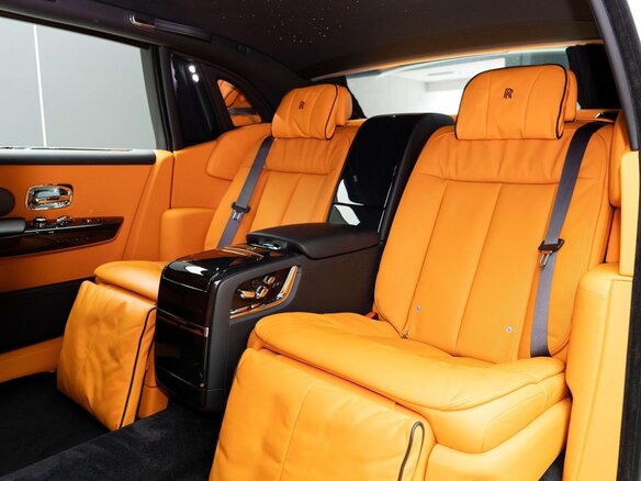 2023 Rolls-Royce Phantom Extended VIII Рестайлинг (Series II), белый, 49100000 рублей - вид 21