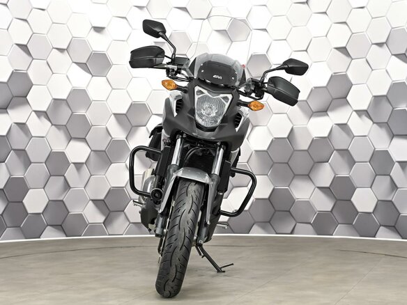 2013 Honda NC 700X, серебристый, 615000 рублей - вид 4
